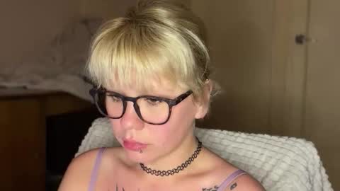 Snapshot of naughtylayla666 chatting on June 7, 7:39 pm NaughtyLayla666 online show from June 7, 7:39 pm