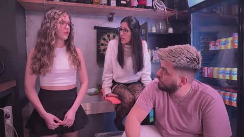 ANDREA STEPH  MIKE online show from January 31, 6:47 pm