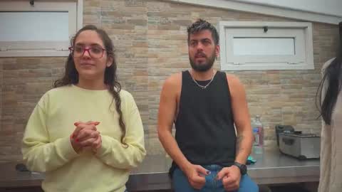 ANDREA STEPH  MIKE online show from October 4, 9:18 am