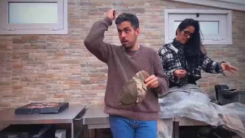 ANDREA STEPH  MIKE online show from November 8, 10:59 am