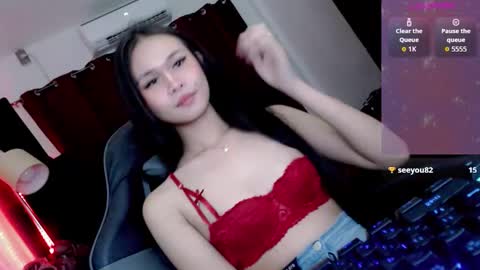 your girlfriend mira online show from September 11, 10:10 pm