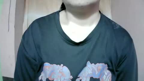 Snapshot of naughtymom_33 chatting on November 28, 12:35 am naughtymom_33 online show from November 28, 12:35 am