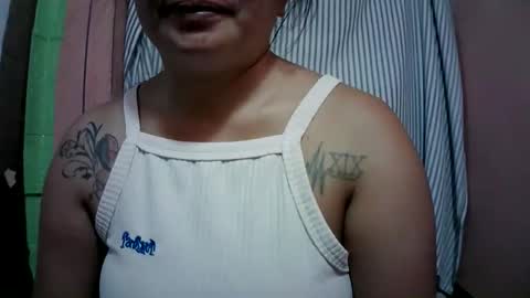 naughtymom_33 online show from March 27, 11:04 pm