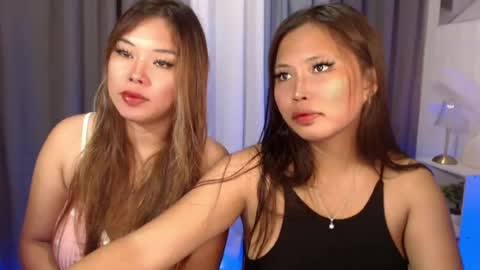 naughtymorenagirl online show from July 12, 4:03 am