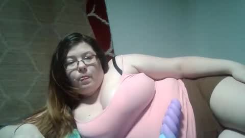 Snapshot of naughtynatalie1988x chatting on May 18, 10:26 pm Natalie online show from May 18, 10:26 pm