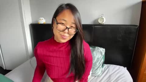 Gigi Chu  online show from October 7, 11:51 am