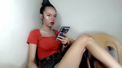 naughtypetiteangel online show from September 11, 7:47 pm