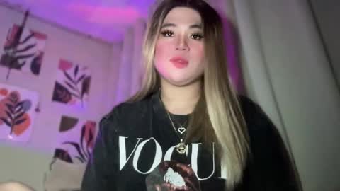 Rose Wilson online show from February 6, 3:41 pm