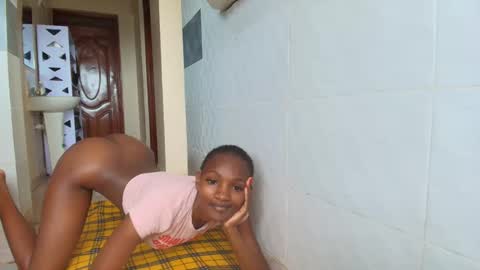 Snapshot of naughtyruby12 chatting on March 20, 9:03 am shyreen online show from March 20, 9:03 am