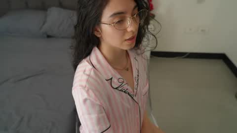 Snapshot of naughtysammx chatting on March 30, 3:13 pm Naughty Samm online show from March 30, 3:13 pm