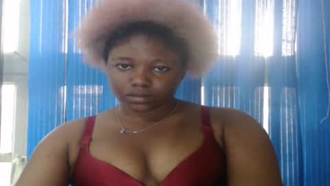 naughtyxpussyx online show from September 28, 9:03 am