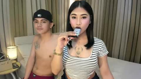 Snapshot of naughtyy_hunk_niel chatting on June 8, 8:04 am naughtyy_hunk_niel online show from June 8, 8:04 am