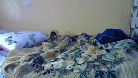 naughybigass online show from February 9, 4:38 am