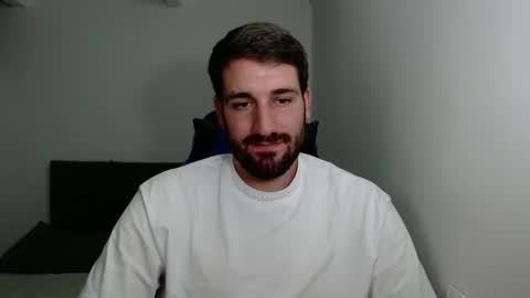 Snapshot of naugthy18boy chatting on January 30, 8:21 pm Nico online show from January 30, 8:21 pm