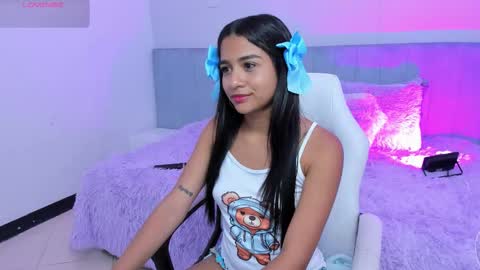 Snapshot of naugthy_skinny chatting on October 16, 6:31 pm Angela  online show from October 16, 6:31 pm