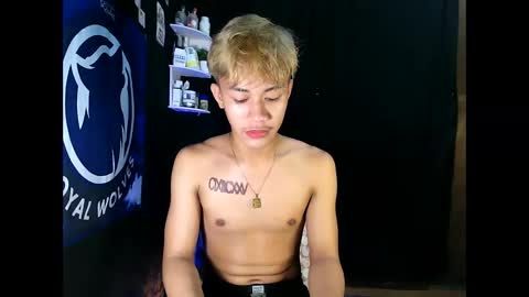 Loy online show from November 17, 6:03 pm