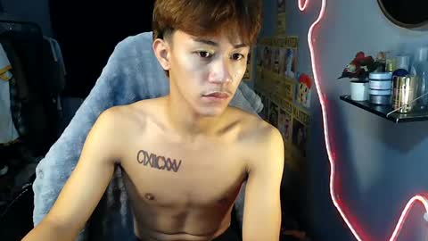 Loy online show from July 13, 6:33 pm