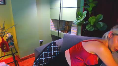 Mila aka Dominika - Nov 20 Birthday show  Onlyfans Naugthymila online show from April 21, 2:51 am