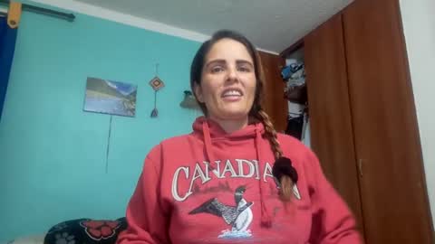 Snapshot of naugthymilf23 chatting on October 9, 1:14 am keyra online show from October 9, 1:14 am