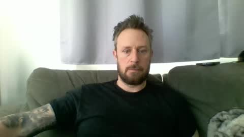 nawtydom1977 online show from March 5, 1:17 pm