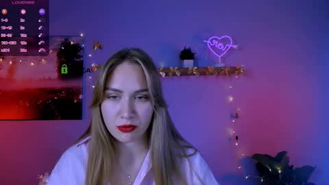 naya_dream online show from December 22, 9:39 am