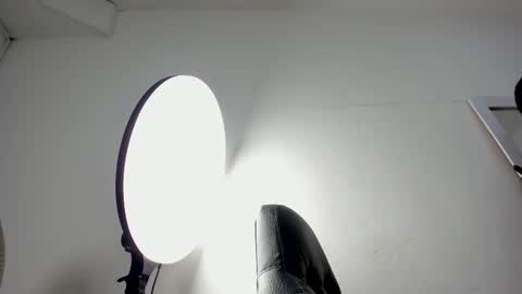 nayara_macherano online show from December 19, 11:28 am