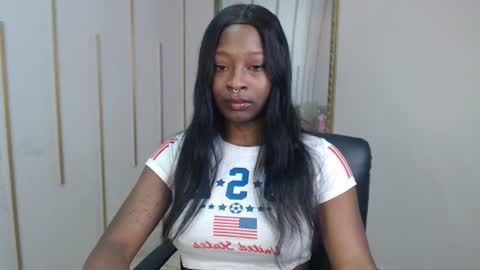 Nayaris 3 online show from July 29, 2:04 pm