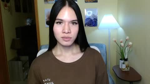 Snapshot of nayika_hollywood chatting on December 8, 10:08 am Nayika Huge online show from December 8, 10:08 am