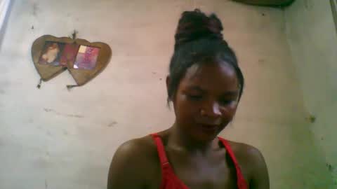 Nayla online show from February 5, 6:40 am