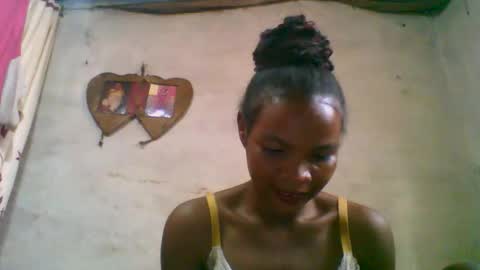 Nayla online show from February 10, 5:11 am