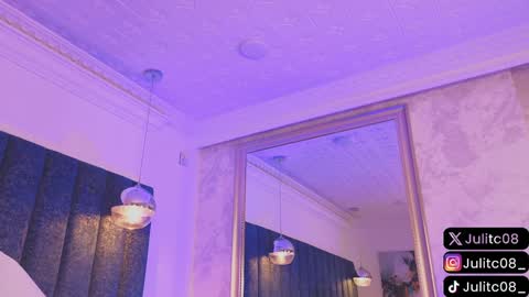 Juli  online show from January 21, 11:24 am