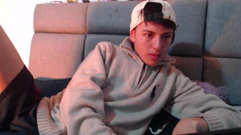 Im Nayton online show from December 18, 11:27 am