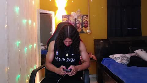 Snapshot of nazper_ chatting on January 13, 4:41 pm Nazper online show from January 13, 4:41 pm