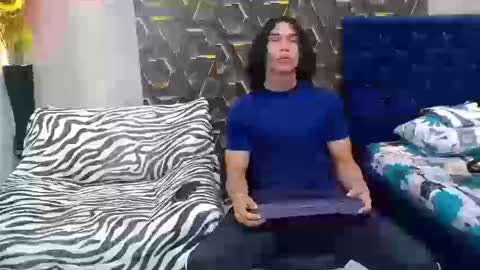 Snapshot of nazper_ chatting on September 15, 4:18 pm Nazper online show from September 15, 4:18 pm