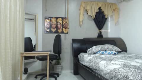 Snapshot of nazper_ chatting on September 28, 4:01 pm Nazper online show from September 28, 4:01 pm