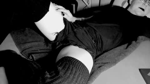 Snapshot of nb_ace chatting on October 27, 6:56 pm nb ace online show from October 27, 6:56 pm