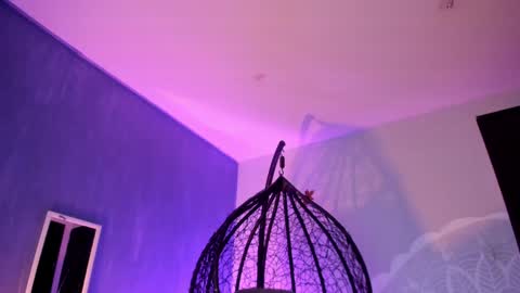 Snapshot of ne_fertari chatting on December 29, 2:52 pm Nefertari online show from December 29, 2:52 pm