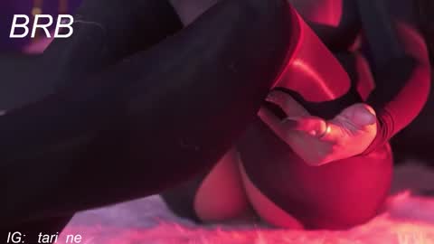 Snapshot of ne_fertari chatting on October 19, 12:06 pm Nefertari online show from October 19, 12:06 pm