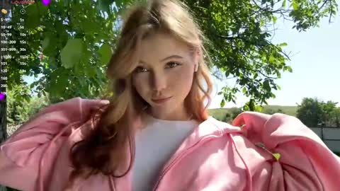 Necole online show from May 29, 4:32 am
