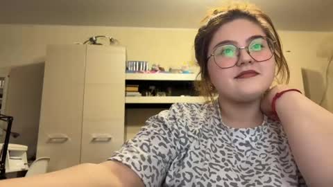 Snapshot of nectardream chatting on May 21, 4:58 pm nectardream online show from May 21, 4:58 pm