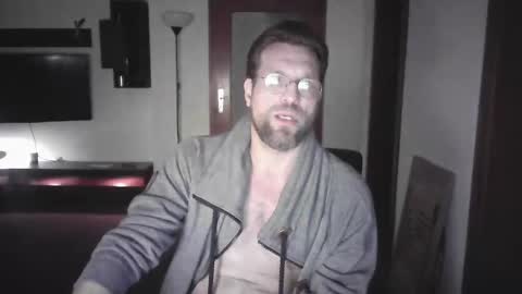 Snapshot of needfullthx chatting on December 8, 3:43 am Sebastian online show from December 8, 3:43 am