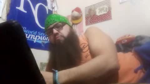 Snapshot of needu802318 chatting on January 16, 3:43 am Easy E online show from January 16, 3:43 am