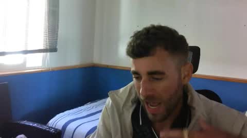 Snapshot of needweedalot chatting on March 17, 9:23 am G as the point online show from March 17, 9:23 am