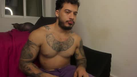 Nei turn green online show from March 5, 2:57 am