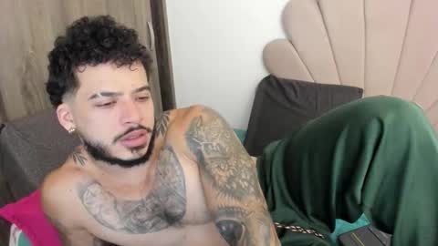 Nei turn green online show from September 27, 7:30 pm