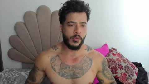 Nei turn green online show from December 20, 12:34 pm