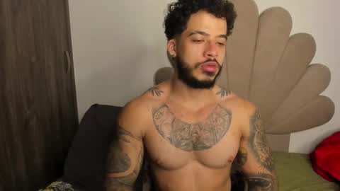 Nei turn green online show from January 11, 1:43 am