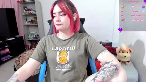 Snapshot of neeko_lol_ chatting on October 7, 6:49 pm Geek Nicole im Neeko UwU online show from October 7, 6:49 pm