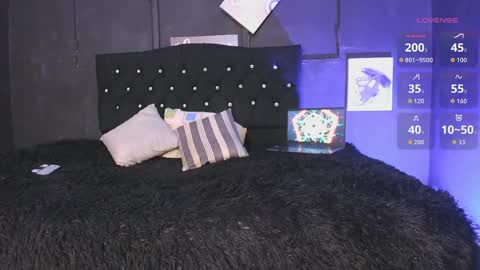 NEFERA PRIDE online show from June 7, 8:34 pm