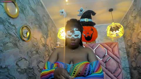 Snapshot of neffertiry_ebonny chatting on October 30, 4:58 am Nefer online show from October 30, 4:58 am